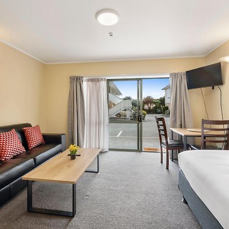 Fenton Court Motel Роторуа Екстер'єр фото