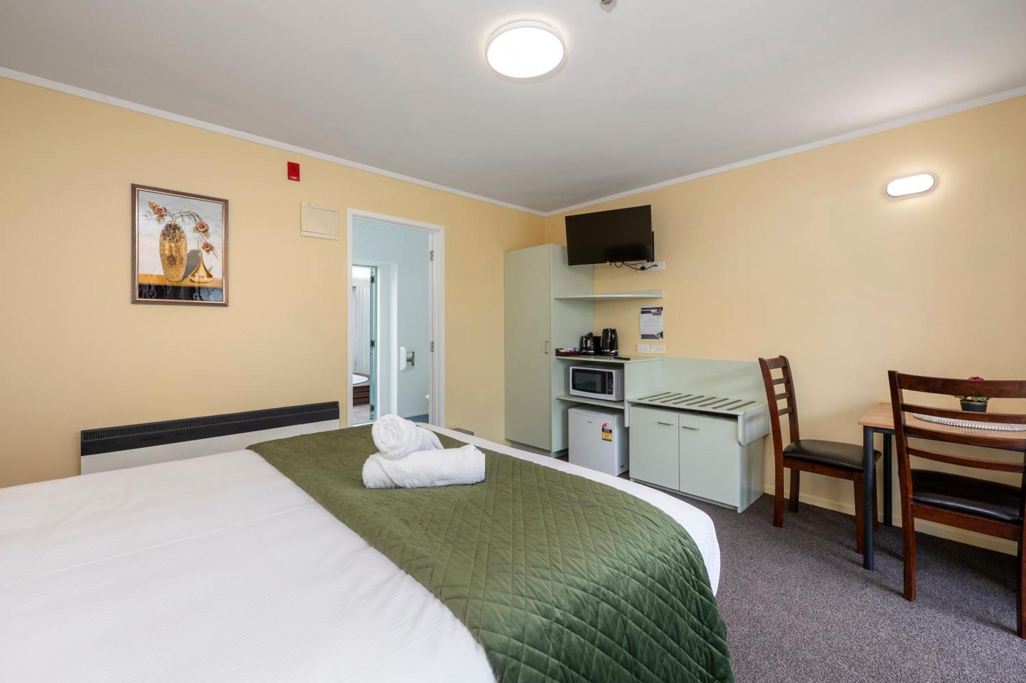 Fenton Court Motel Роторуа Екстер'єр фото