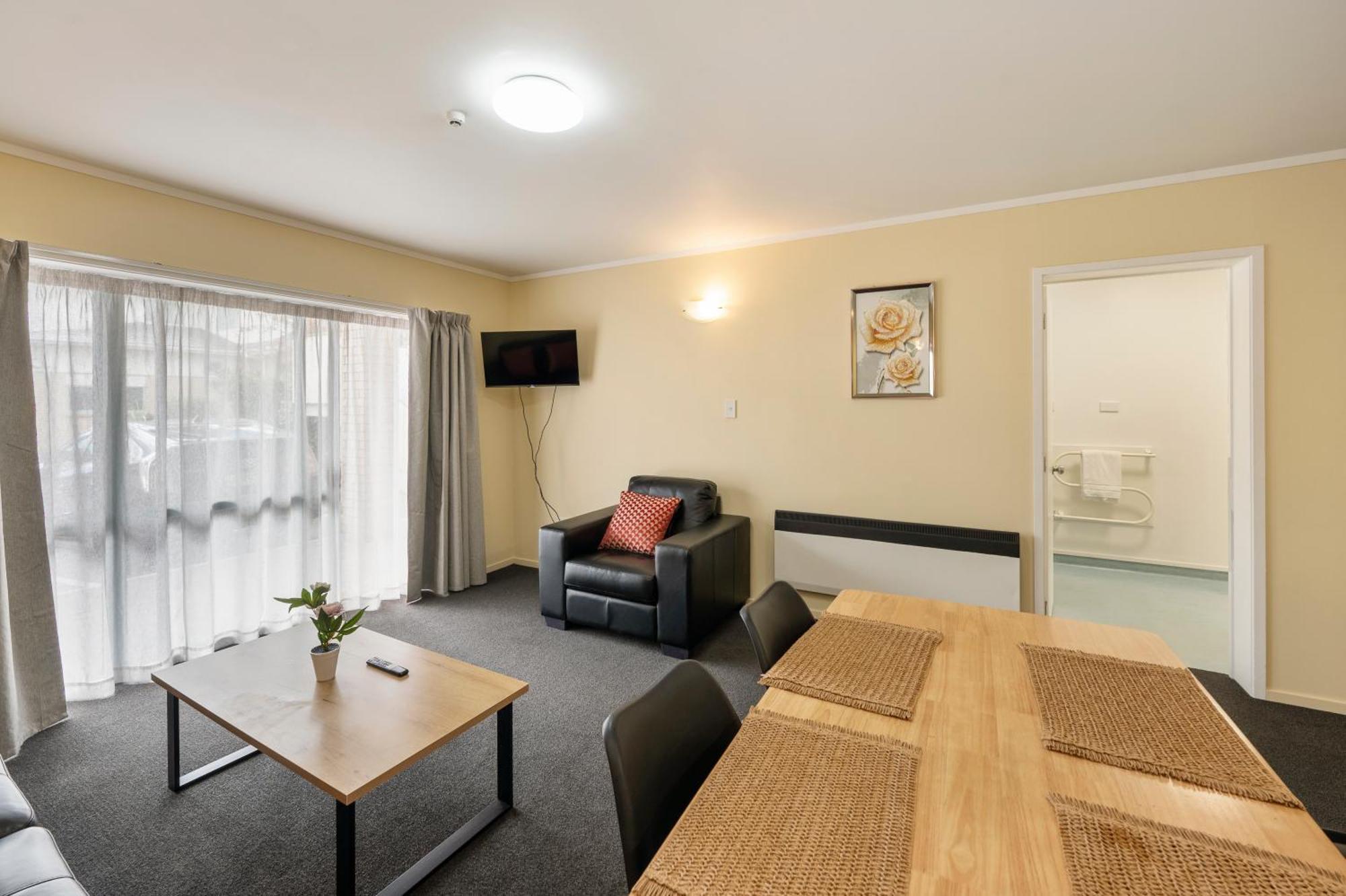 Fenton Court Motel Роторуа Екстер'єр фото